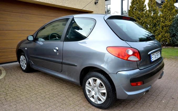Peugeot 206 plus cena 12700 przebieg: 190000, rok produkcji 2010 z Pilawa małe 29